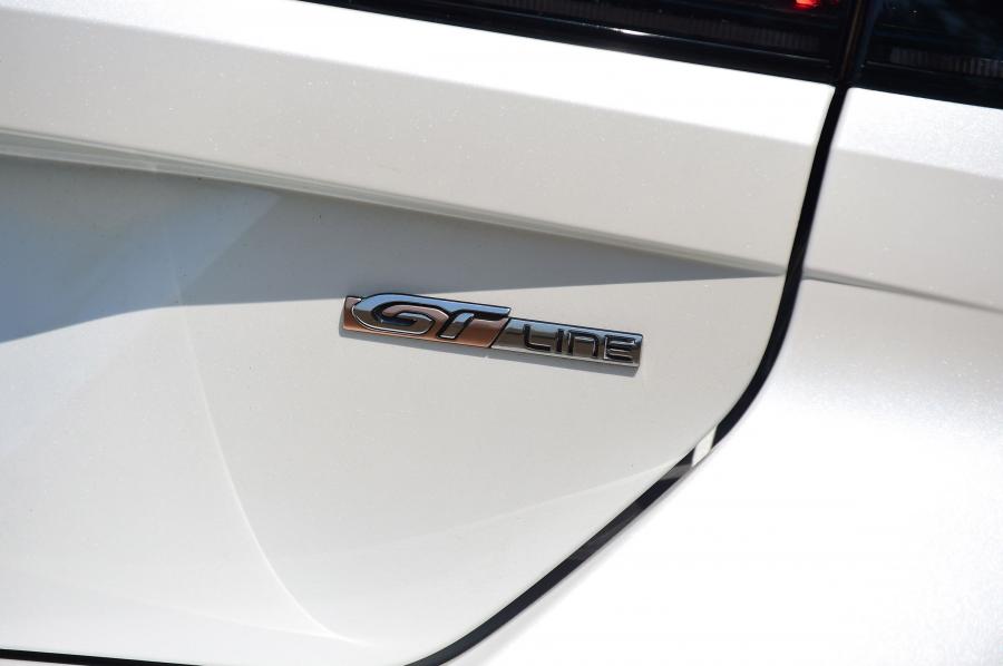 Детали экстерьера Peugeot 508 SW GT Line 2019 года  (UK) (фото 23 из 25)
